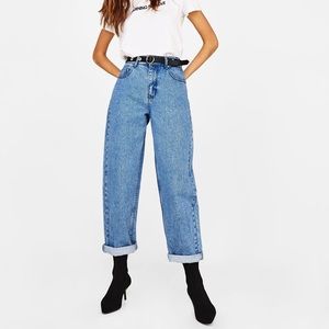 Bershka Relaxed Fit Mom Jeans
